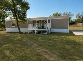 101 Villa Ridge #6, Poteet, TX 78065