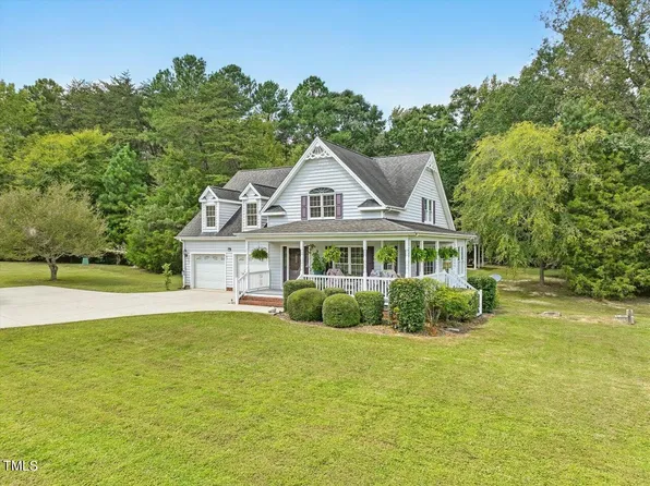 41 Fawns Rest Rd, Siler City, NC 27344