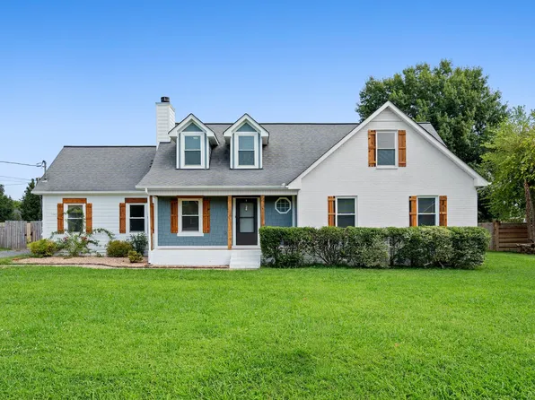 126 Fall Creek Dr, Murfreesboro, TN 37129