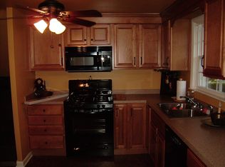 250 Haybrook Dr, York, PA 17406