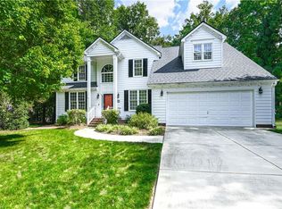 3 Veranda Ct, Greensboro, NC 27455