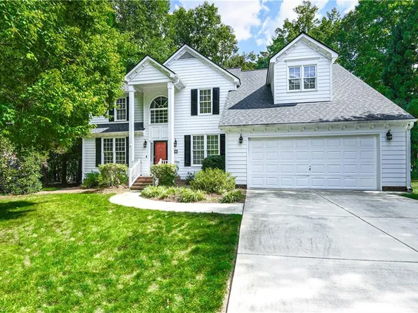 3 Veranda Ct, Greensboro, NC 27455