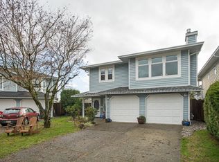 658 Pender Pl, Pt Coquitlam, BC V3B 7M2