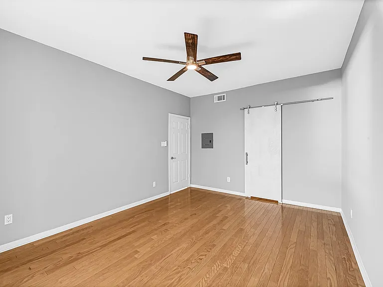 5200 Weslayan St #303 — Photo 13