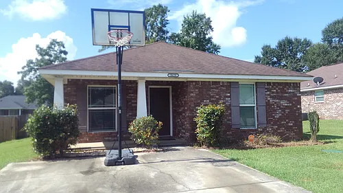 9629 Estate Dr Photo 1