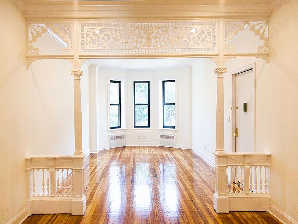 1st image of 164 Prospect Park W APT 2R