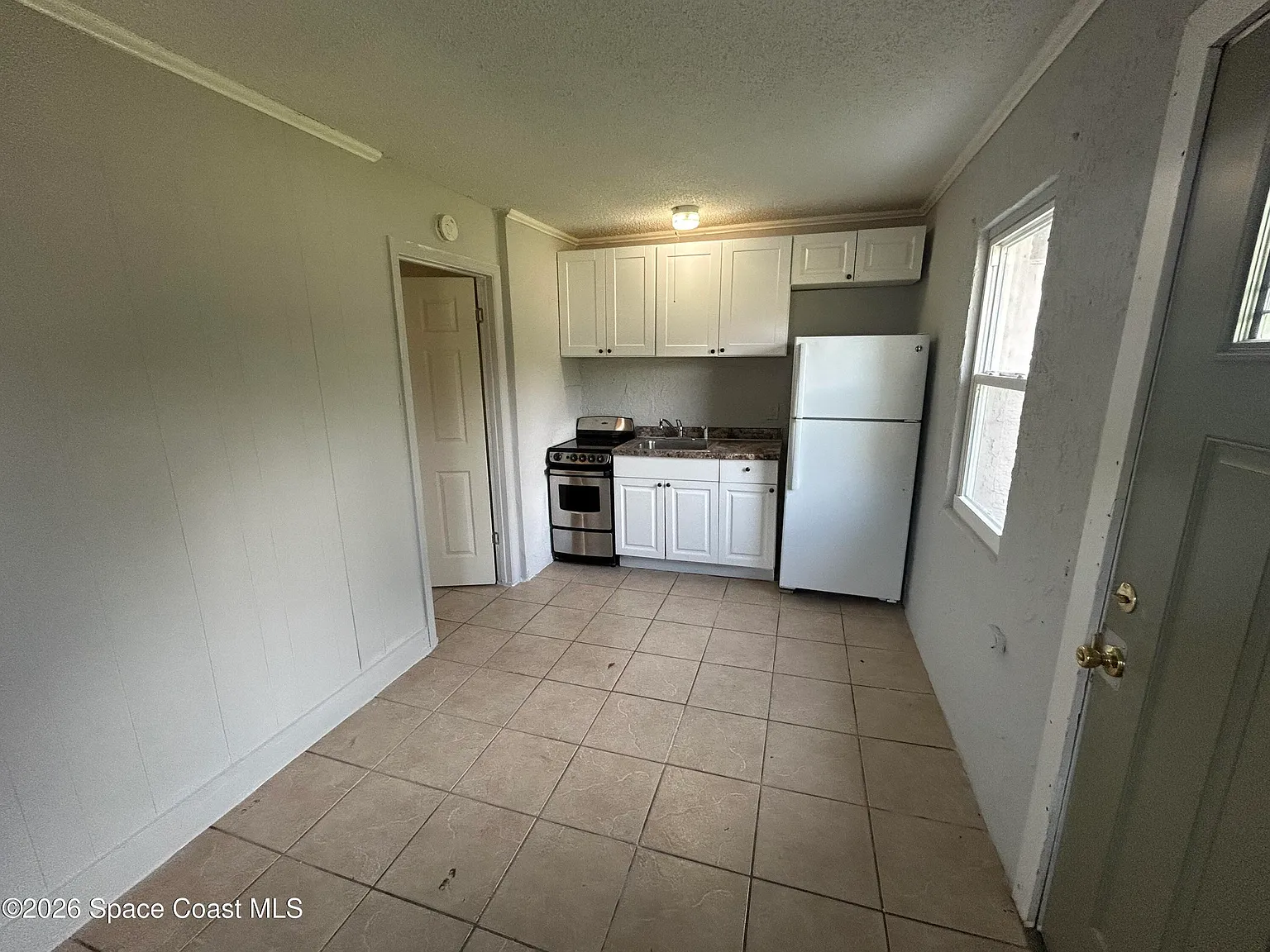 1 bed, 1.0 bath, 850 sqft, $800 — Photo 3