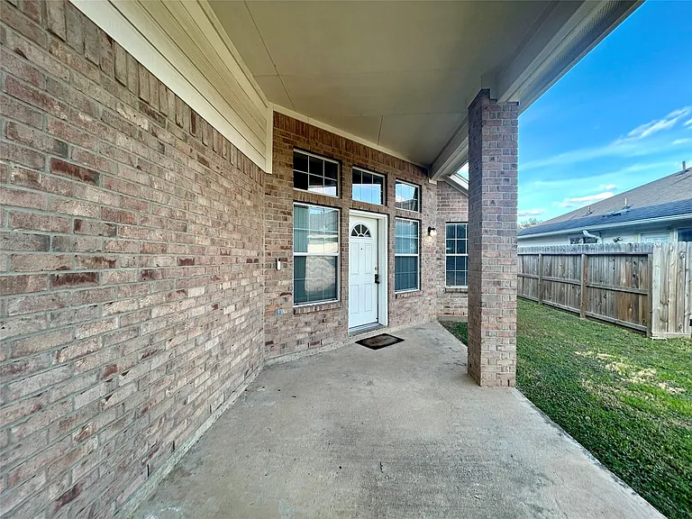 19718 River Pointe Ln — Photo 4