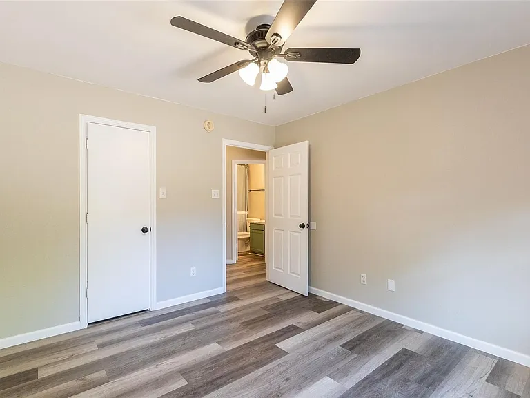6025 Duchess Avenue Address Line #2 — Photo 12