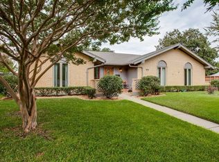 2325 Shady Creek Dr, Richardson, TX 75080