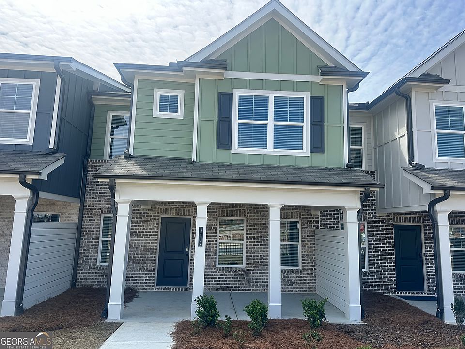 1st image of 3419 Palmer Dr #32