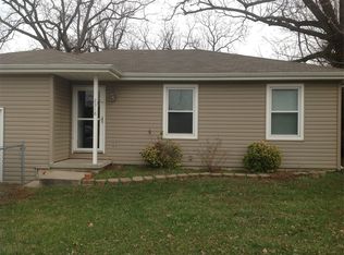 2318 N Oakland Ave, Springfield, MO 65803