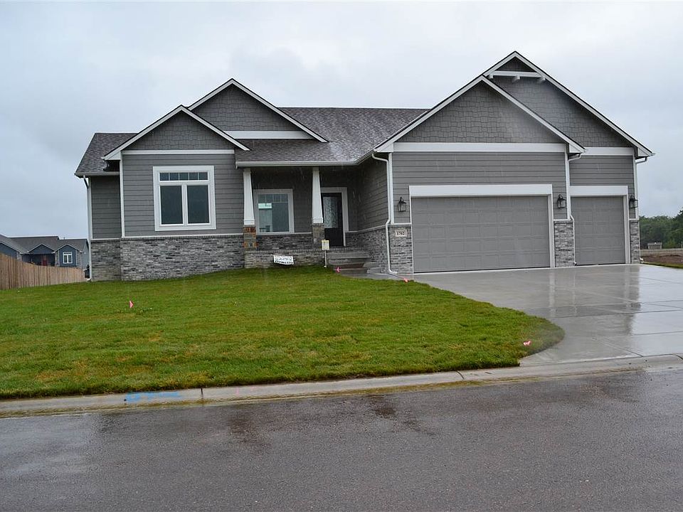 1702 N Blackstone Ct, Wichita, KS 67235 Zillow