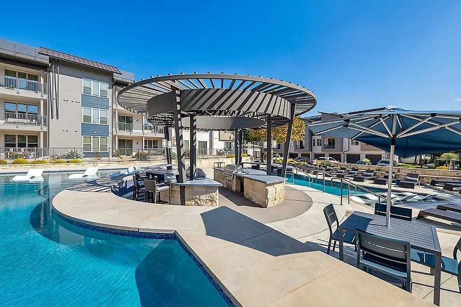 The Addison Apartments — Photo 4