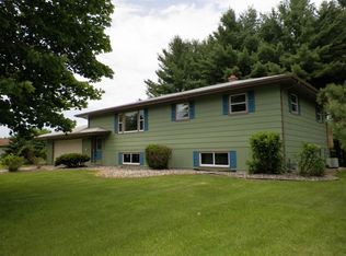 6002 Rogan Ln, Weston, WI 54476