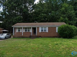 2505 Redmont Rd NW, Huntsville, AL 35810