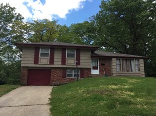 10612 Bellefontaine Ave, Kansas City, MO 64137