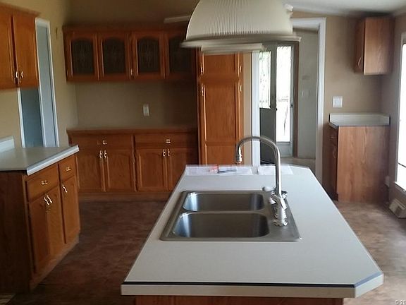 5th image of 3250 E 294th Ave