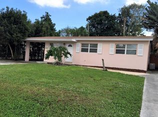 5628 Snead Cir, West Palm Beach, FL 33413