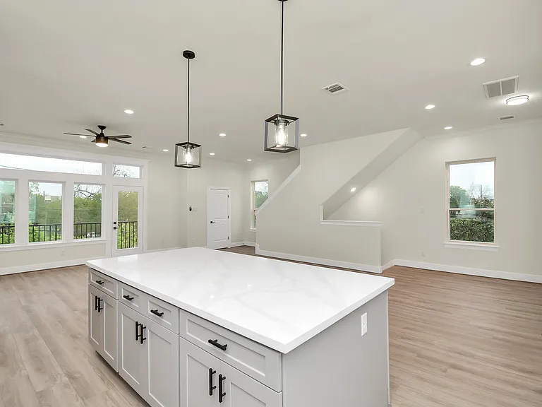 3039 Gray St — Photo 22