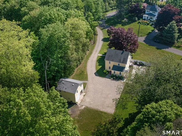 159 Barry Avenue, Ridgefield, CT 06877