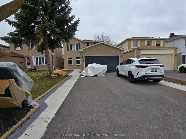12 Norma Cres, Brampton, ON L6S 4H2