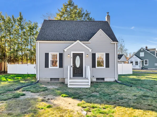 8 Fern Street, Windsor Locks, CT 06096
