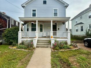 18 Bedlow Ave, Newport, RI 02840