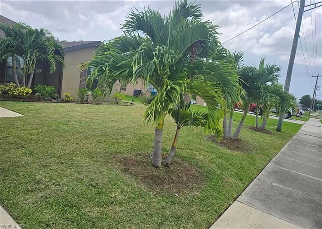 Cape Coral — Photo 2