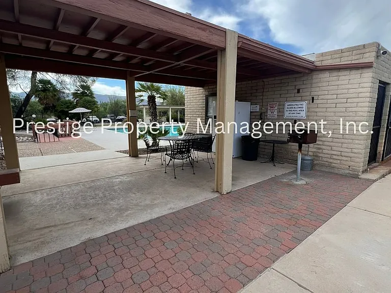 9780 E Sunburst Dr — Photo 19