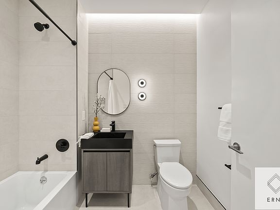 4th image of 354 E 28th St #2D
