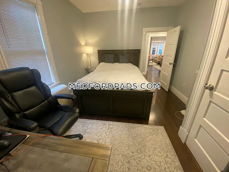 132 George St #1 — Photo 9