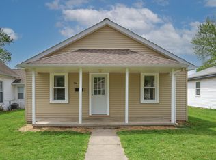52 N Ross St, Columbus, IN 47201