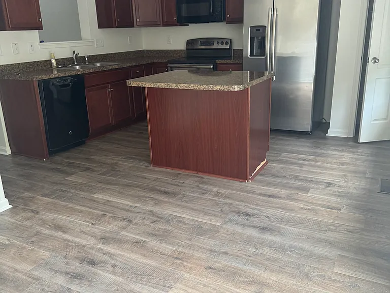 81 Private Ct — Photo 18