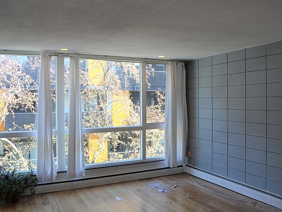 3rd image of 351 Harvard St APT 2C