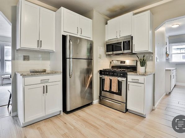 53 Hillsdale St #1