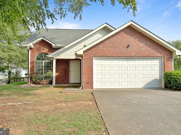 233 Birch Cir, Riverdale, GA 30274