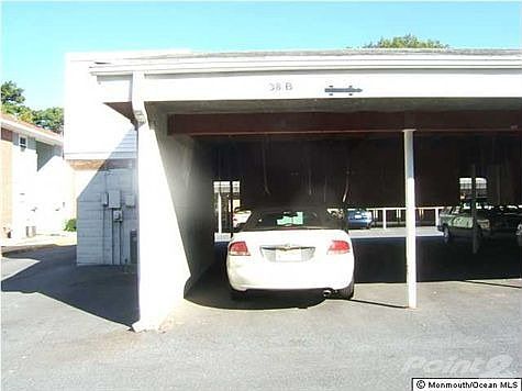 2nd image of 38B Cambridge Ct