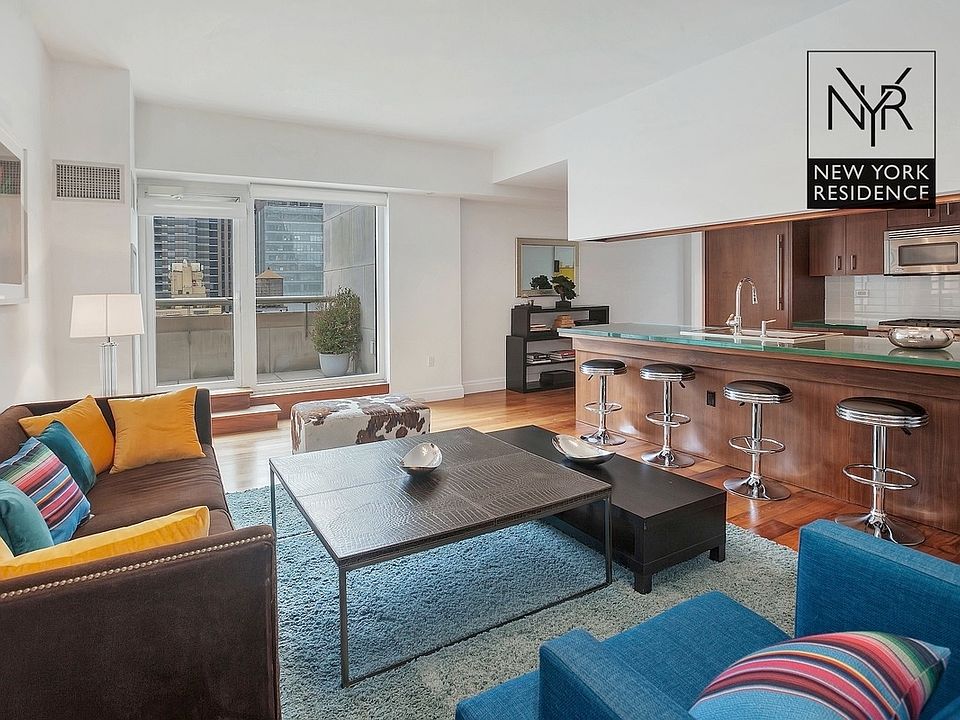 1st image of 33 W 56th St APT 16A