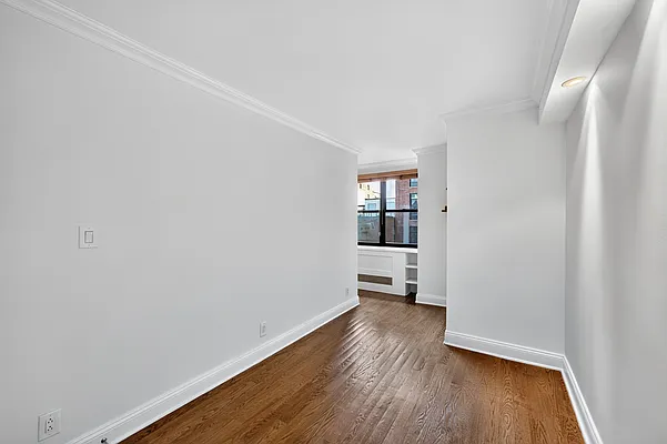 Living room, photo 7