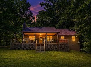 58 Peach Ln, Ellijay, GA 30536