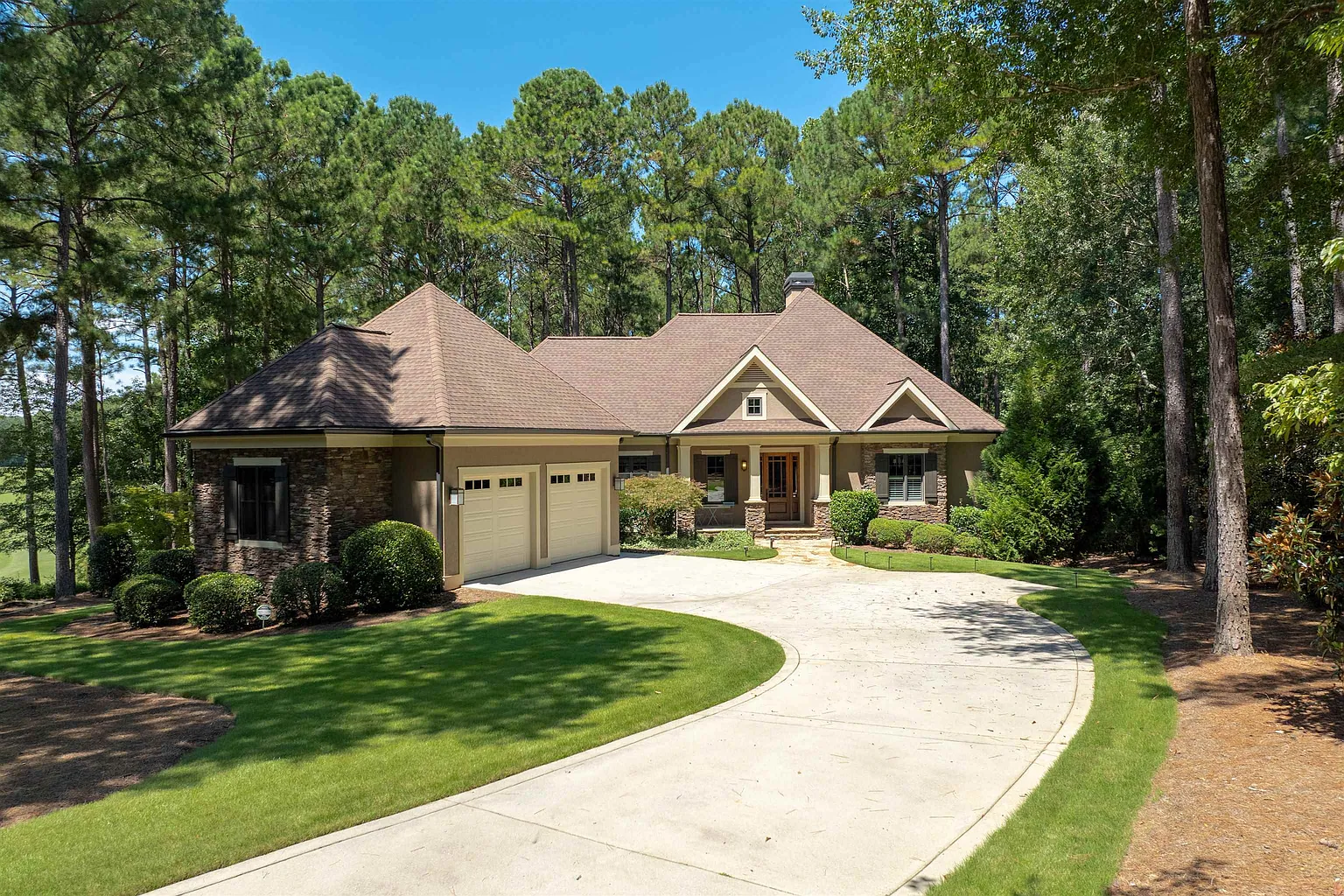 1100 Bachelors Run photo 1