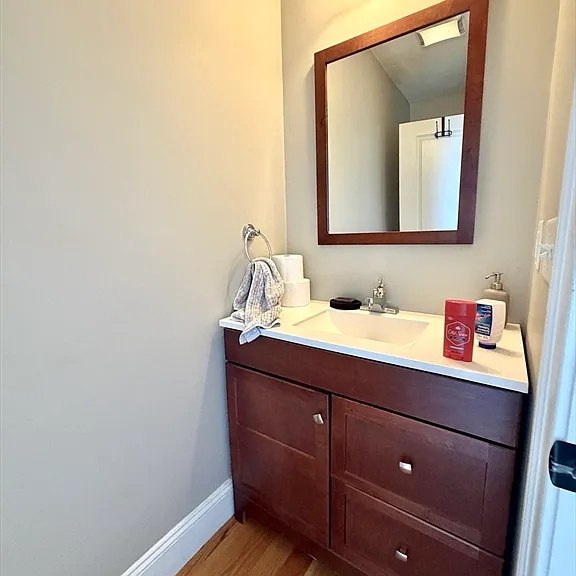 9 Park St #4 — Photo 15