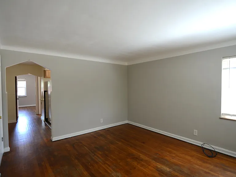 5008 Newfield Ave #3 — Photo 2