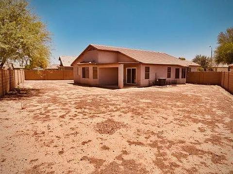 2452 W Tamarisk Ave — Photo 15