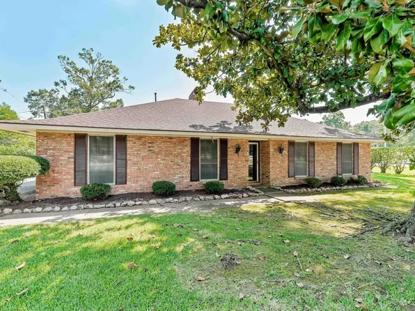 8887 Laurynwood Dr, Baton Rouge, LA 70808