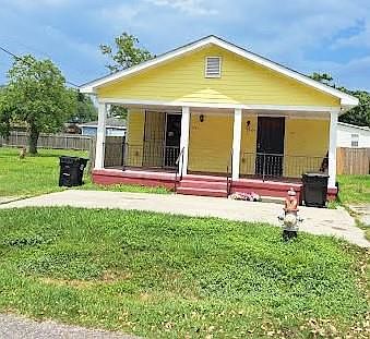 1st image of 7941 Devine Ave