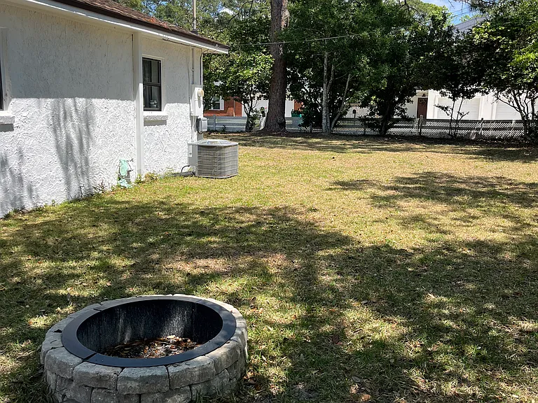 1752 Hopper St — Photo 32