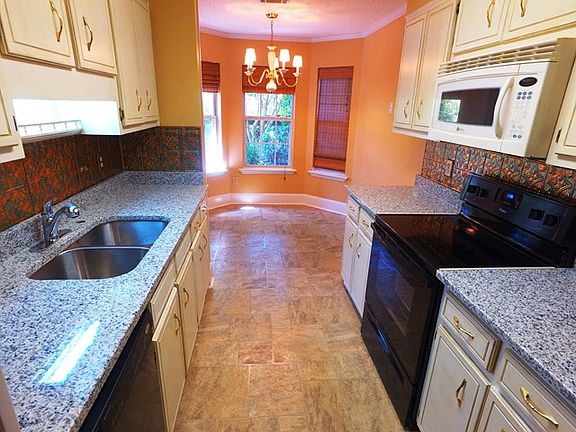 2nd image of 4774 Orchard Hill Dr