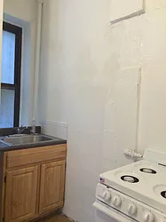 Rented by Warren T Real Estate Corp.